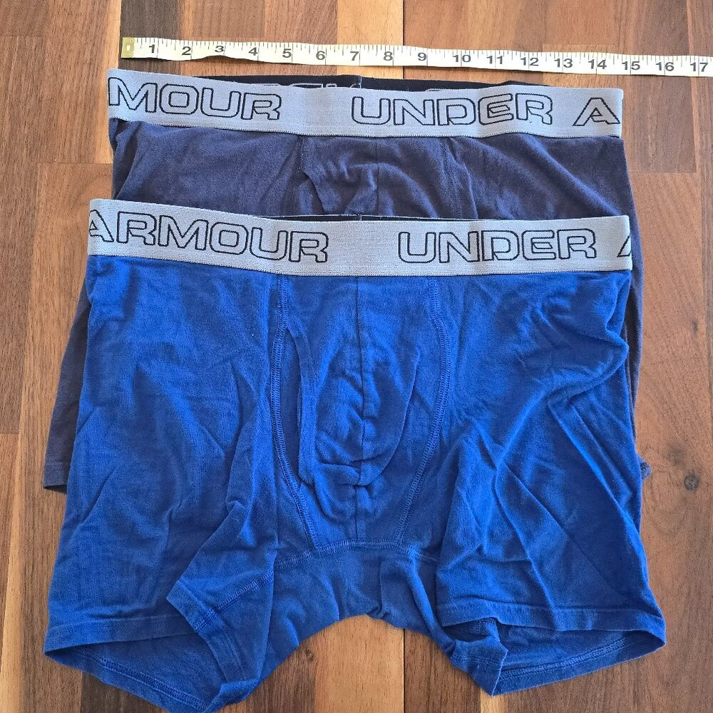 Under Armour Mens Boxer Briefs - 2 Pair - Medium